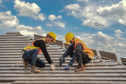 Expert Tips For Selecting The Perfect Roofer For Your Home