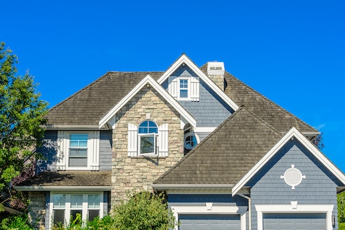 Maximizing Your Home’s Curb Appeal with a Stunning Roof Design